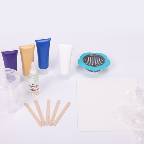 Juego de pintura de vertido precipitado con lienzo